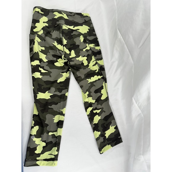 Lululemon Camo Crop Leggings Olive Green Yellow Athletic Yoga Pants SIZE 6 23" - Picture 4 of 5